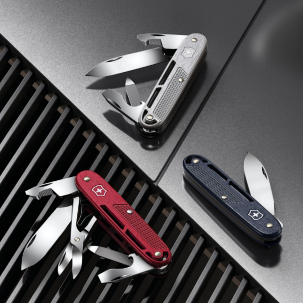 Victorinox 0.8226.22 Synergy X Alox Çakı ,Mavi