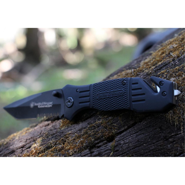 Smith Wesson® Extreme Ops Drop Point Black Kurtarma Çakısı SWFR2SCP