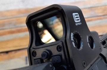 ITech model 551 Tipi Holographic Nişangah